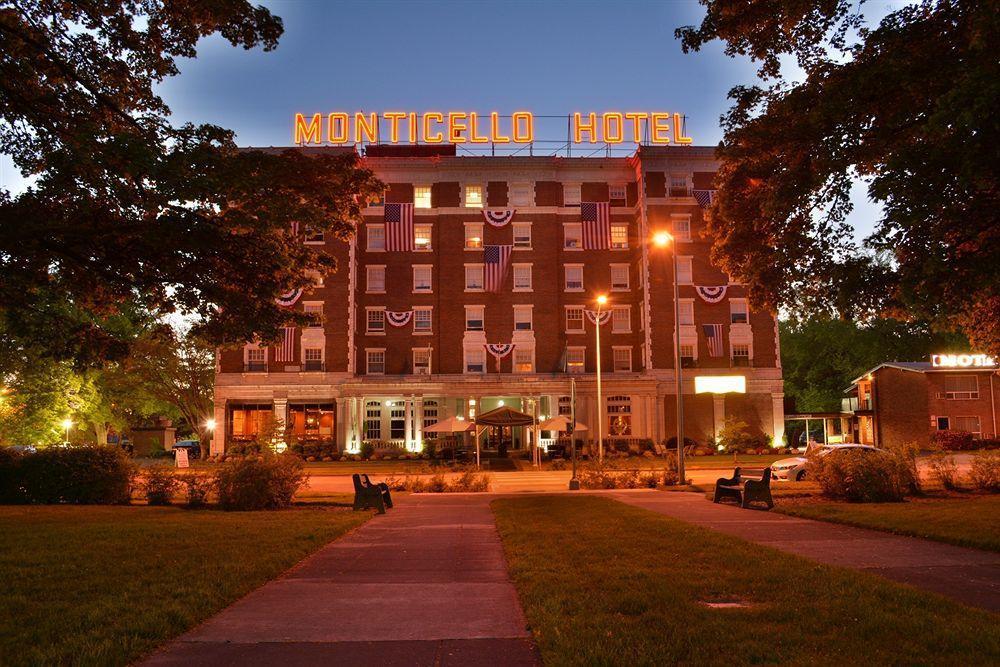 The Monticello Hotel ロングビュー エクステリア 写真